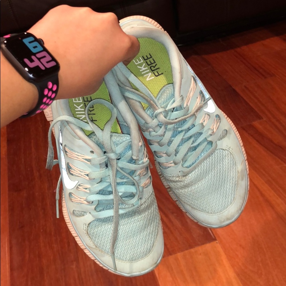 Nike Free runs
